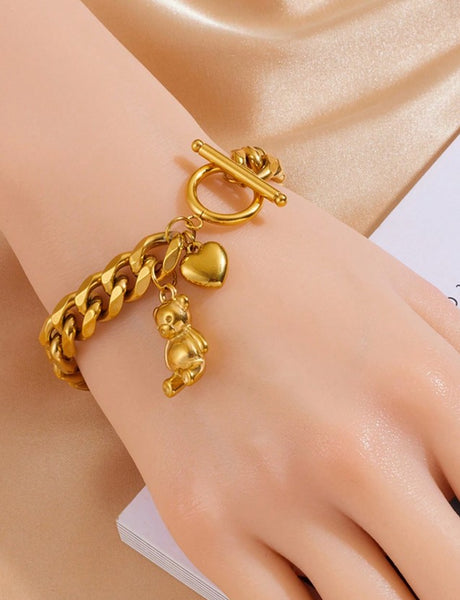 Sparkling  Chunky Chain Teddy Bear Pendant Bracelet.
