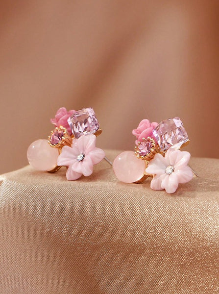 Sparkling Flower Decor Stud Earrings