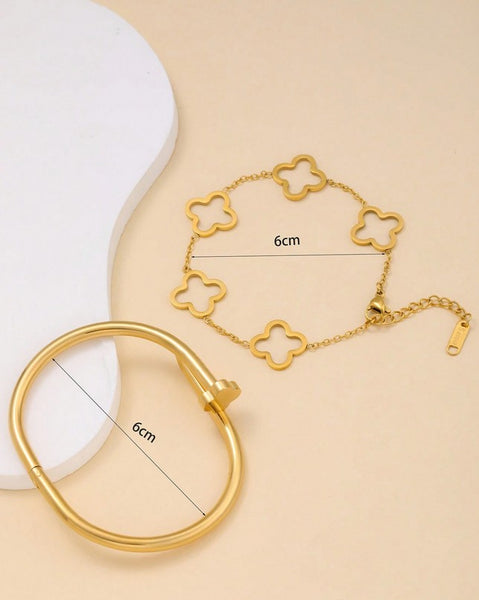 Sparkling Clover Rivet Bracelet & Bangle Set