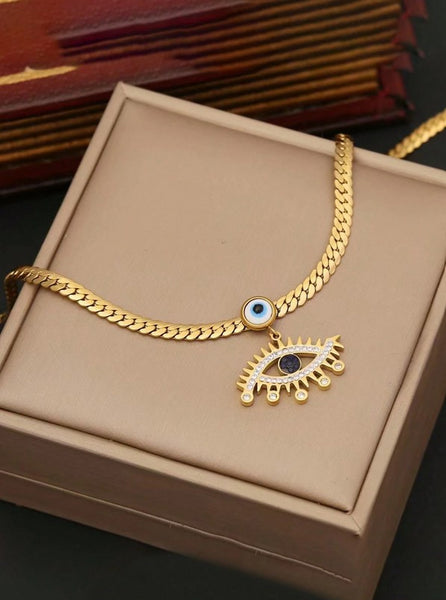 Sparkling Eye Pendant