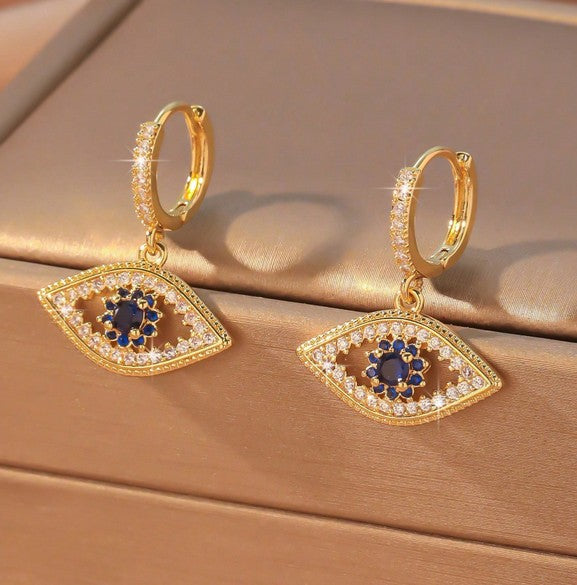 Sparkling Charming Blue Eye Pendant Earrings
