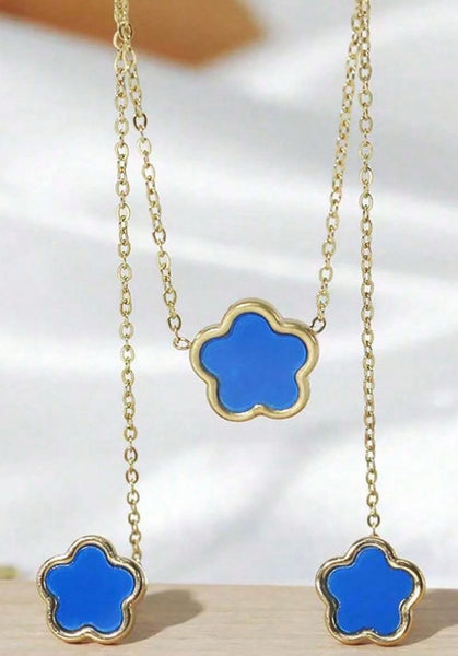 Sparkling  Lucky Five-Leaf Clover & Floral Design