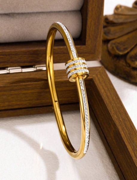 Sparkling  Heart Zirconia Bracelet Jewelry.